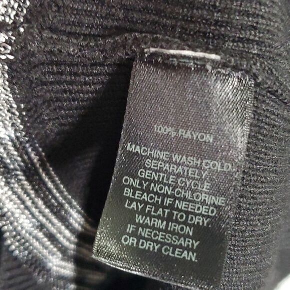 White House Black Market sweater women's size xs x-small black white 100… - Picture 7 of 10